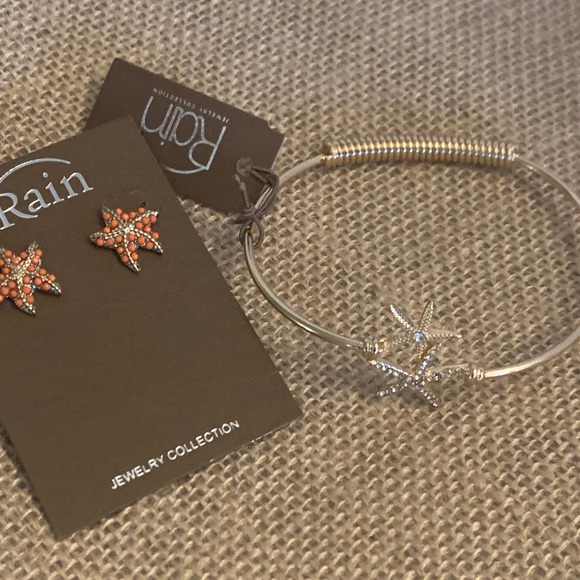 Rain starfish earrings NWT coral and gold-toned - Picture 5 of 6